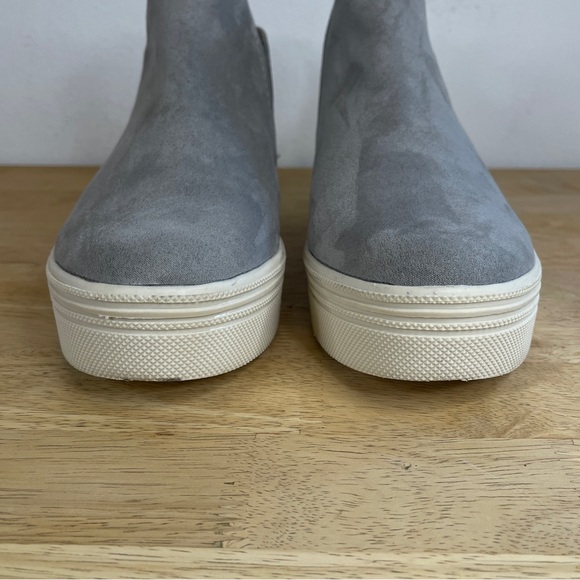Dolce Vita Tate Gray Suede Platform Slip On Chunky Sneakers Size 8.5 - Picture 8 of 16
